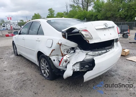 2011 Toyota Camry Hybrid из США, поврежденный, VIN 4T1BB3EK7BU130671